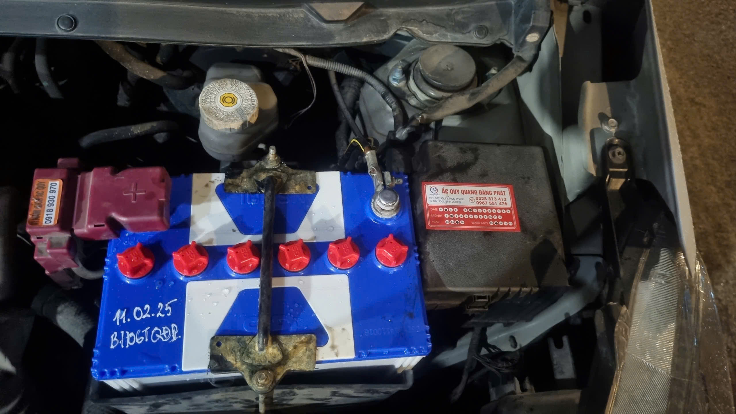 thay-binh-ac-quy-xe-mitsubishi-attrage