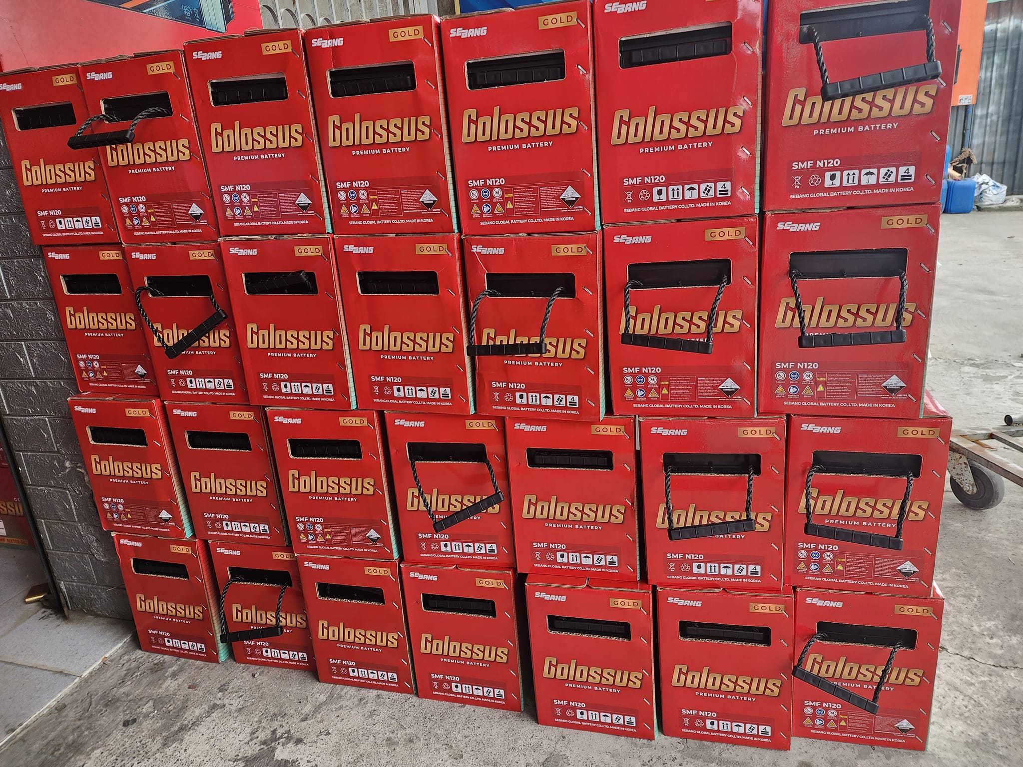 dai-ly-ac-quy-colossus-ben-cat