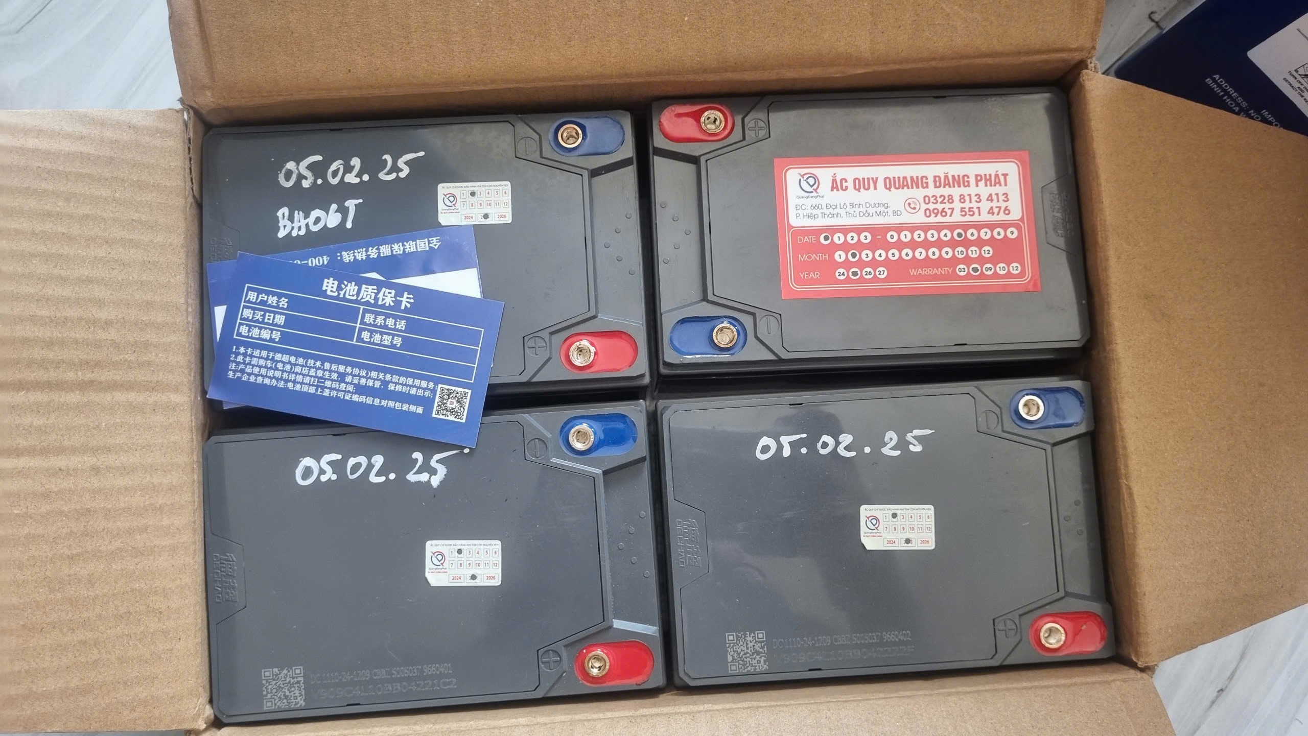 bo-4-binh-xe-dap-dien-dechao