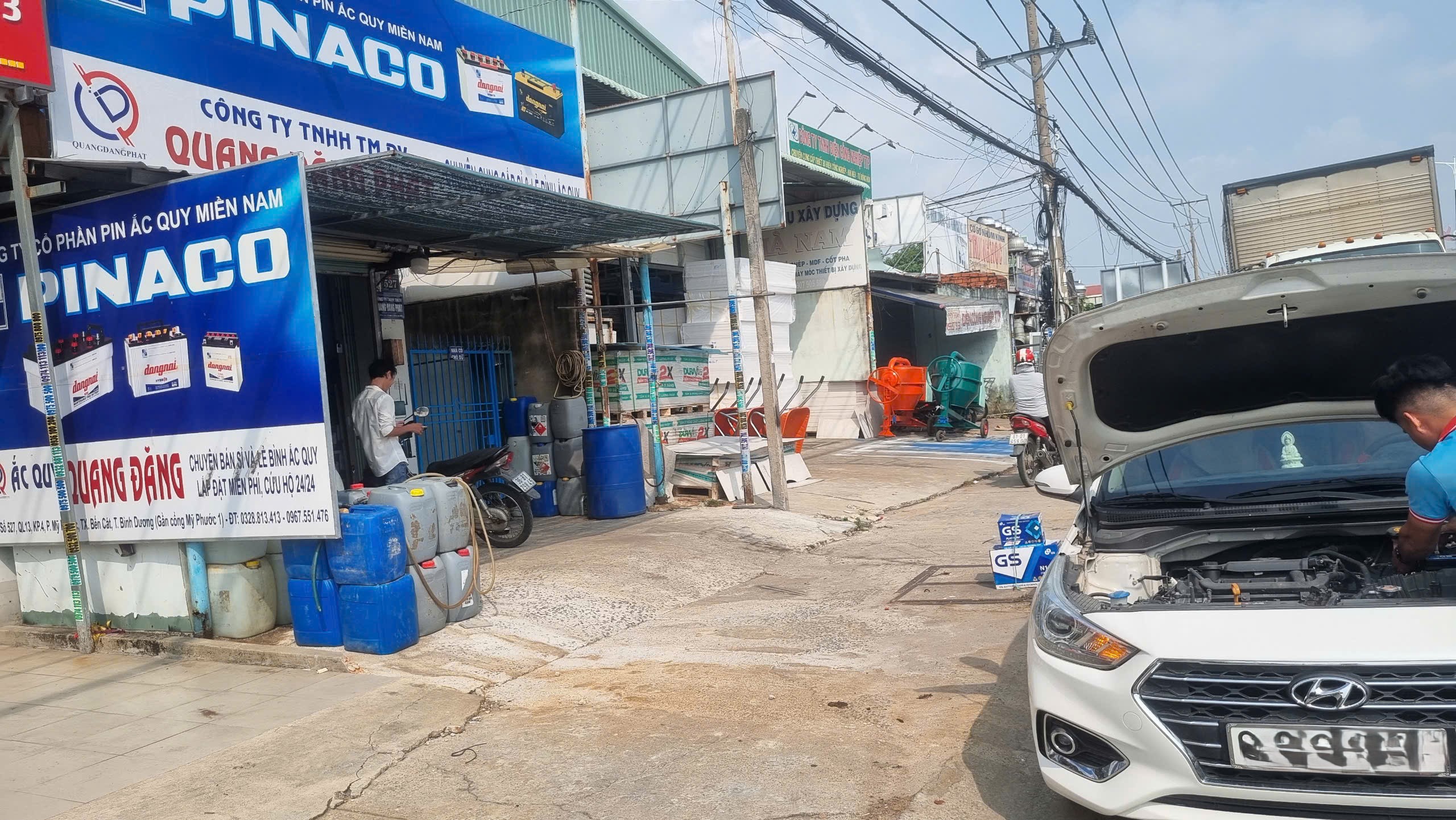 binh-ac-quy-xe-hyundai-accent